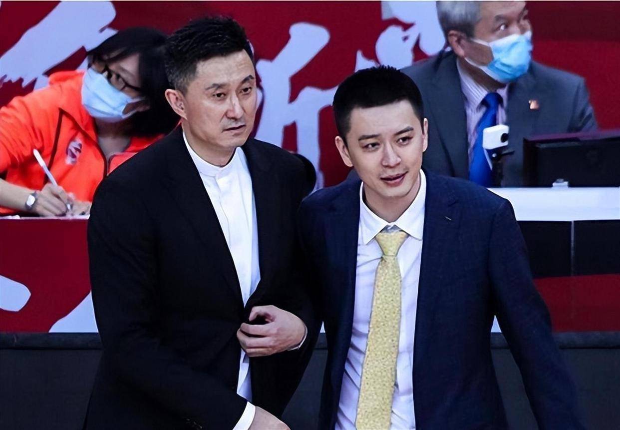 包含冠军争夺进入关键期，辽宁广东全力冲刺的词条