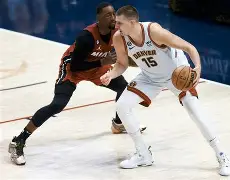 掘金整体运转流畅，约基奇再送三双的简单介绍